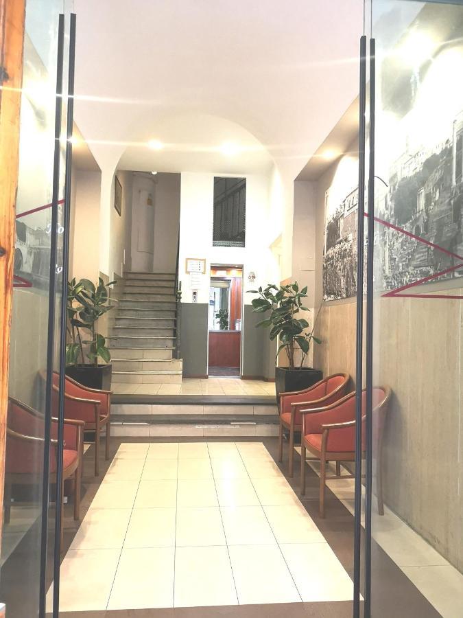 Rome Travellers Hotel Zewnętrze zdjęcie