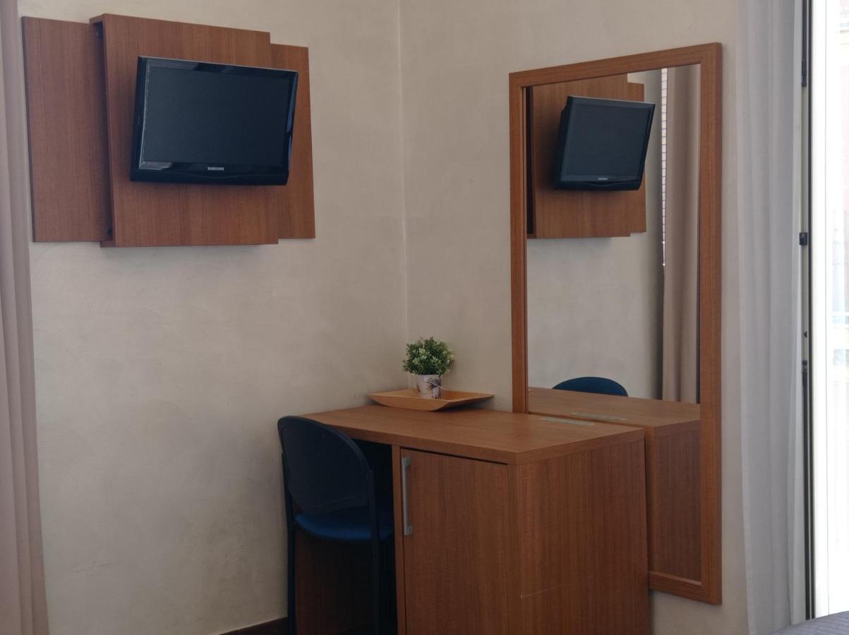 Rome Travellers Hotel Zewnętrze zdjęcie